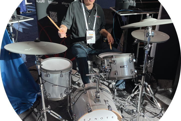 EFNOTE Drum kit at AES played by an attendee